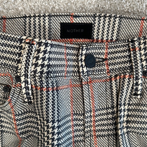 Mother insider ankle pant in plaid with racer stripe - Picture 4 of 6